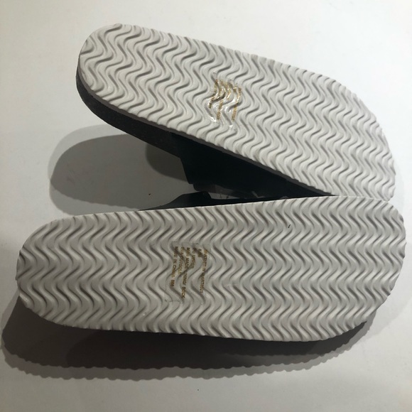 Madden girl various sizes Bartlet Beach Sandals - Picture 6 of 8